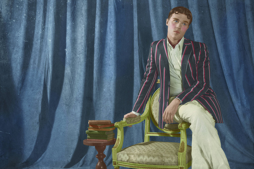 New American Horror Story Pics Are Here Galore