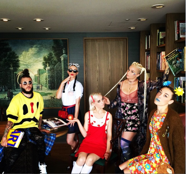 best_celeb_instagrams_katy_perry_galore_mag