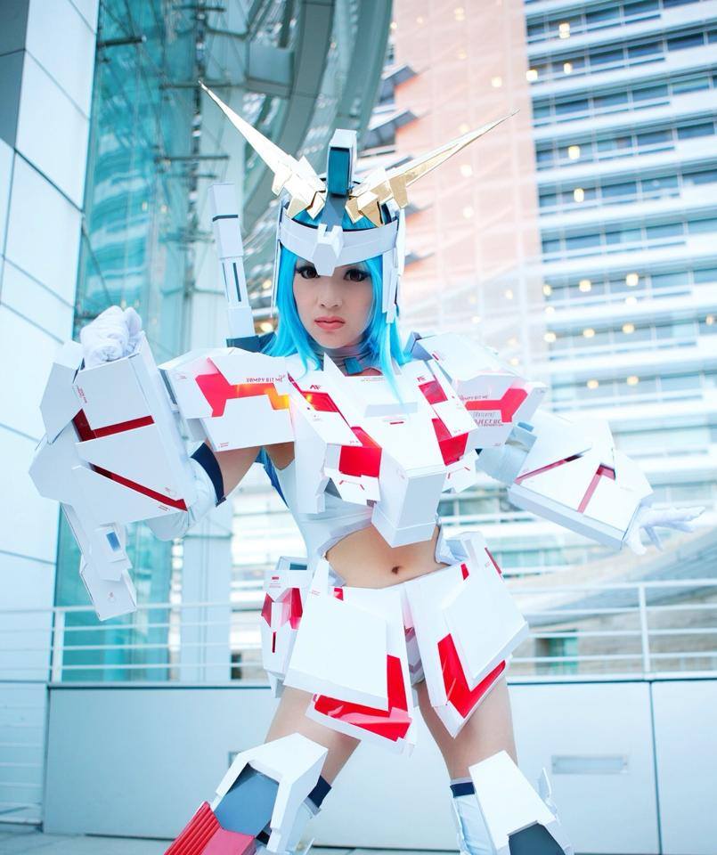 linda_le_vampybitme_cosplay_nerdy_hobby_career_galore_mag_4
