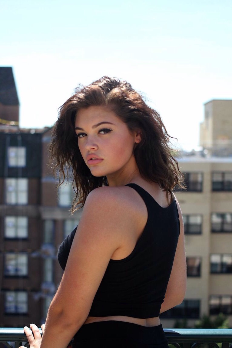 julia_crothers_galore_mag