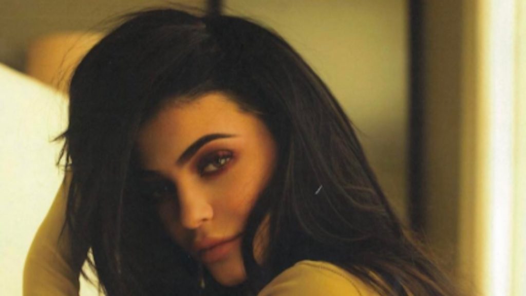 kylie_jenner_puma_new_campaign_galore_mag
