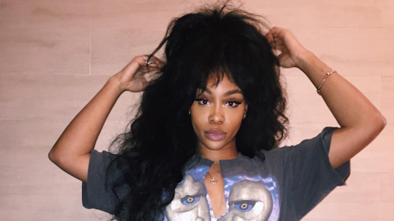 Everything We Know About SZA's New Album CTRL So Far.