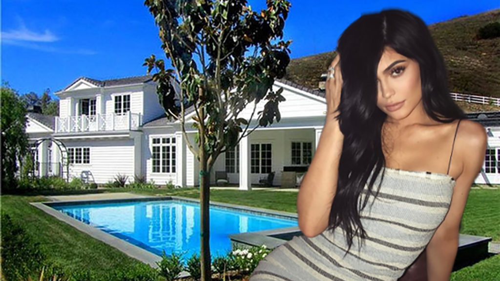 kylie-house-lit-galore