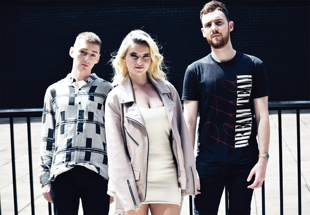 Clean bandit фото