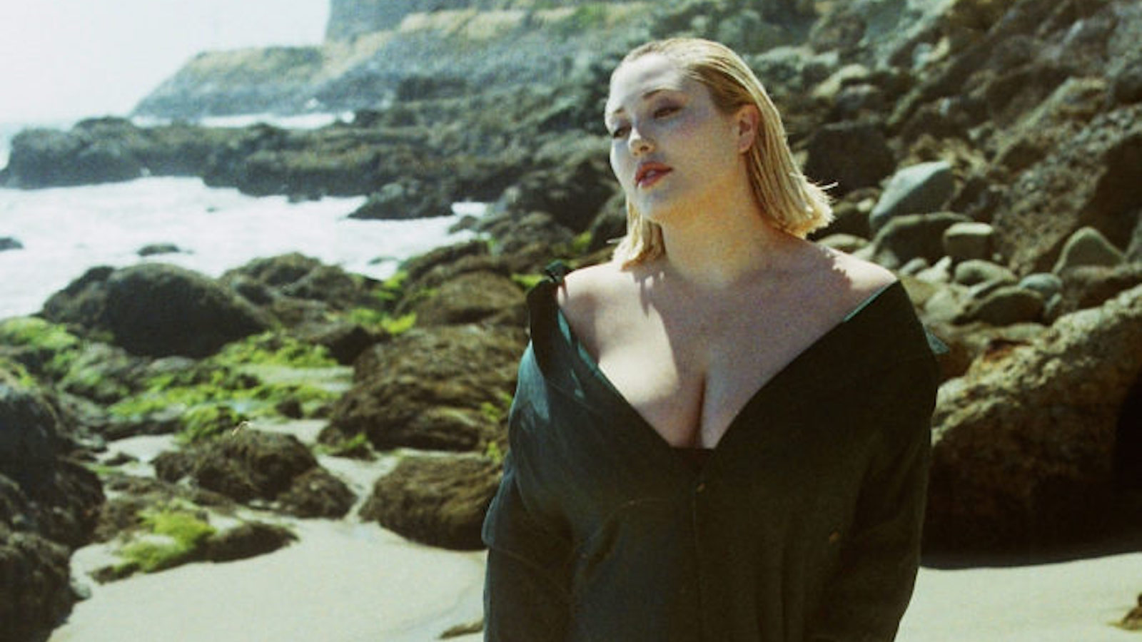 Hayley Hasselhoff Has Summertime Goddess In Her Dna Galore