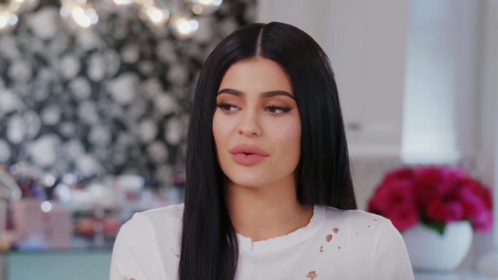 life_of_kylie_side_eye_galore_mag