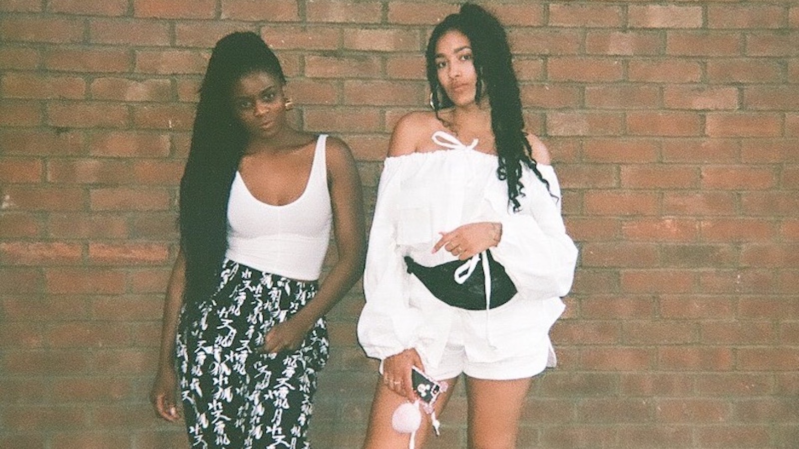 Oh Hey Girl is going to be your new stop for all things street style