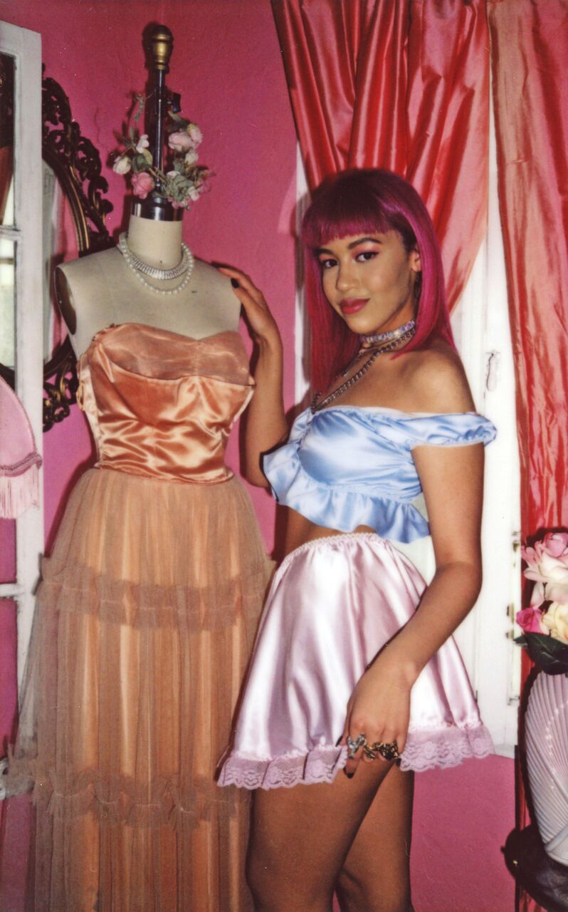 Singer babe, Truly Young, will make you want to dye your hair hot pink