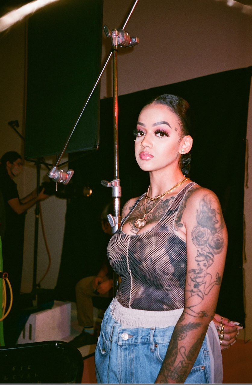 Rosemarie sets the summer tone with her latest R&B track "Henny Talk