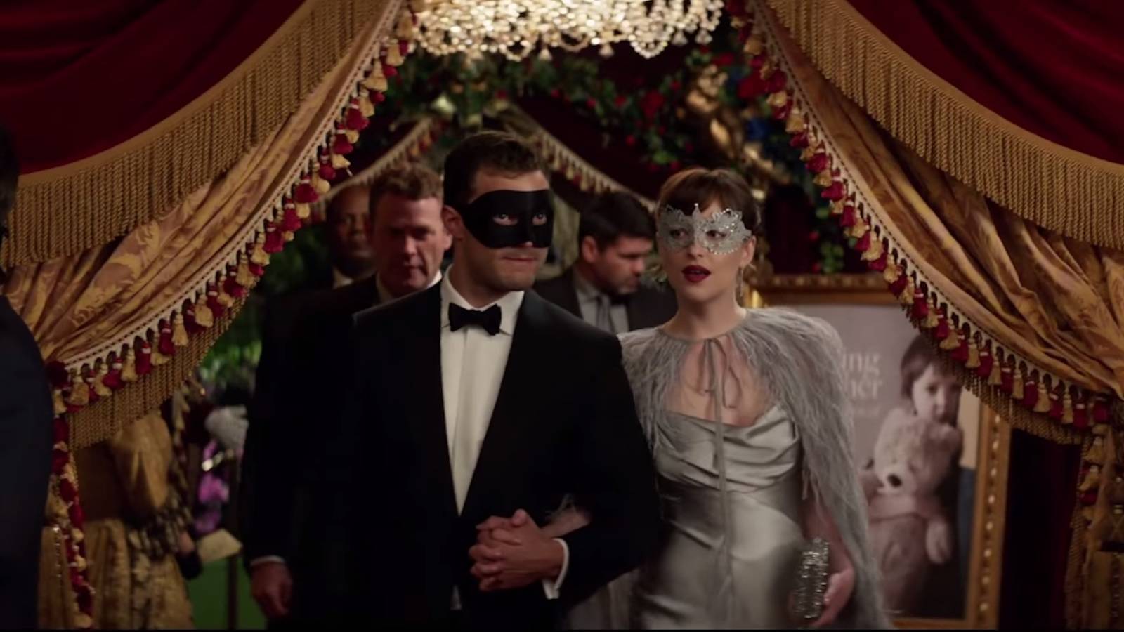 The Trailer For Fifty Shades Darker Looks So Dumb