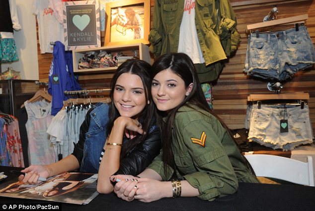 galore_mag_kylie_jenner_kendall_jenner galore_mag_kylie_jenner_kendall_jenner