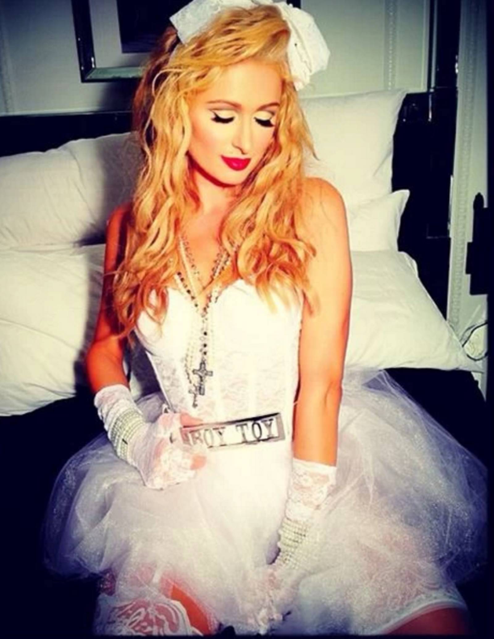 11 Celeb Halloween Costumes You Can Totally Copy Galore