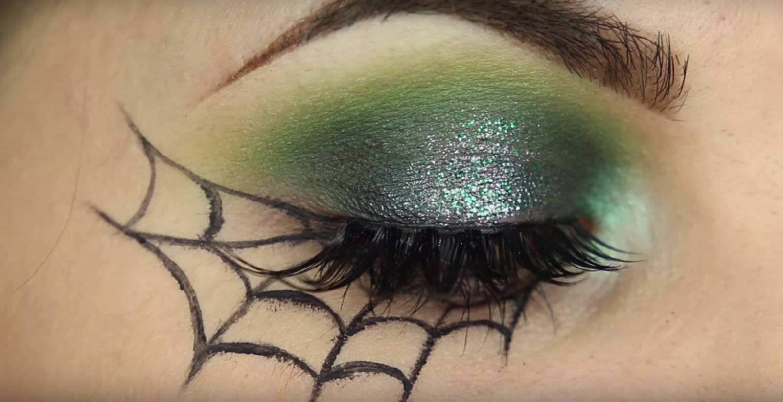 8 Easy Halloween Makeup Tutorials For The Cheap Lazy Galore