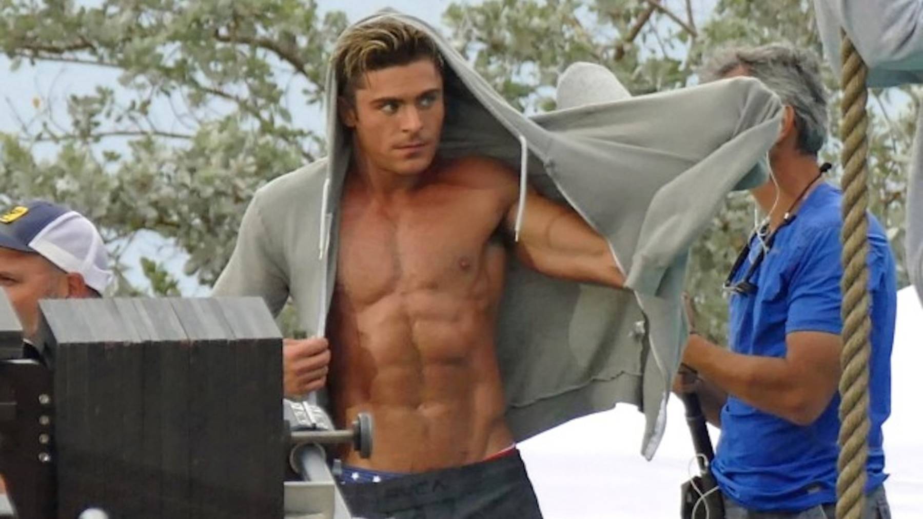 Zac Efron With Nude Model 72